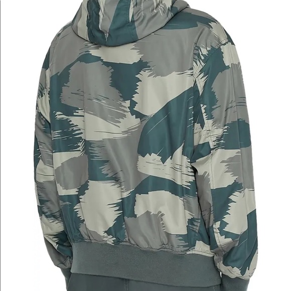 *SOLD* Armani Exchange Reversible Jacket size L Green/Tan - Picture 4 of 6